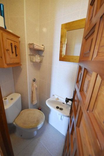 Image No.10-7 Bed Villa for sale