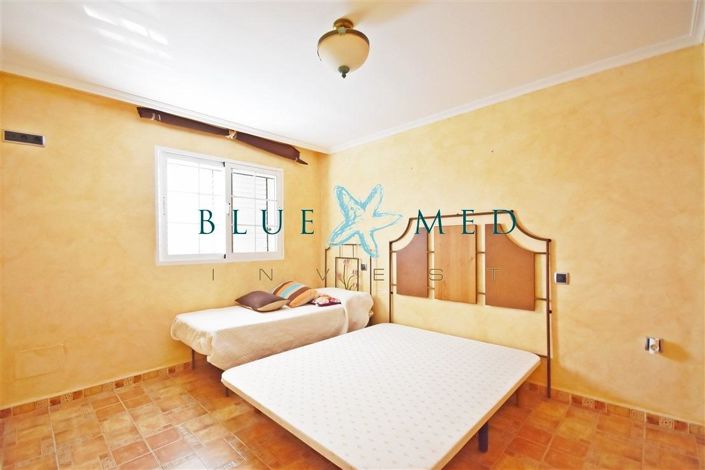 Image No.36-8 Bed Villa for sale