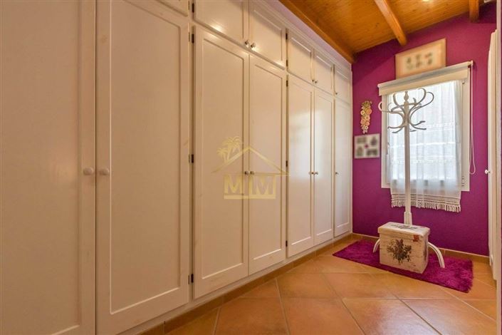 Image No.31-5 Bed Villa for sale