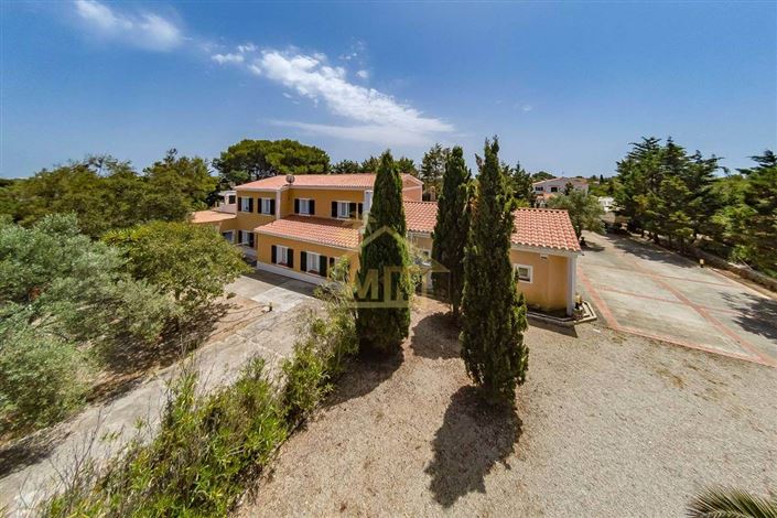 Image No.45-5 Bed Villa for sale