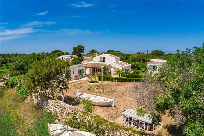 Image No.37-4 Bed Country House for sale