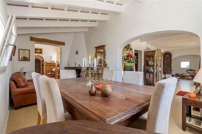 Image No.8-4 Bed Country House for sale