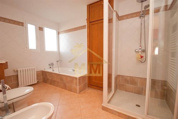 Image No.22-7 Bed Villa for sale