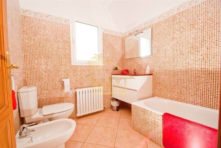 Image No.23-7 Bed Villa for sale