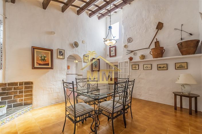 Image No.14-5 Bed Country House for sale