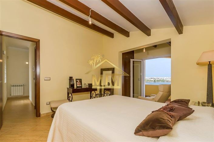 Image No.21-4 Bed Villa for sale