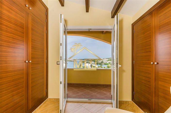 Image No.22-4 Bed Villa for sale