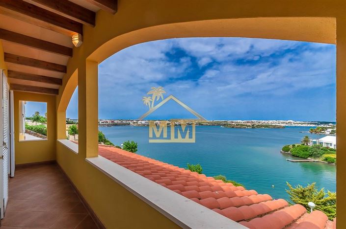 Image No.25-4 Bed Villa for sale