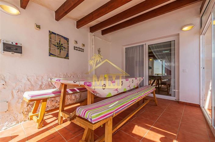 Image No.8-3 Bed House for sale