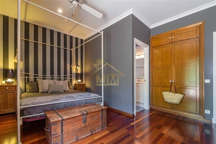 Image No.16-7 Bed Villa for sale