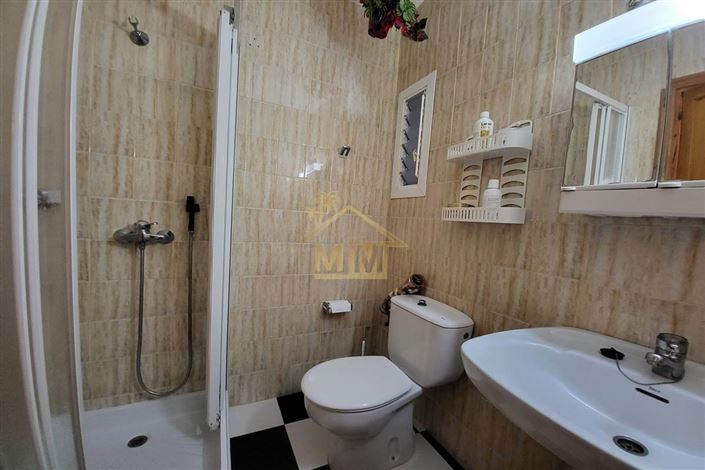 Image No.27-6 Bed Apartment for sale