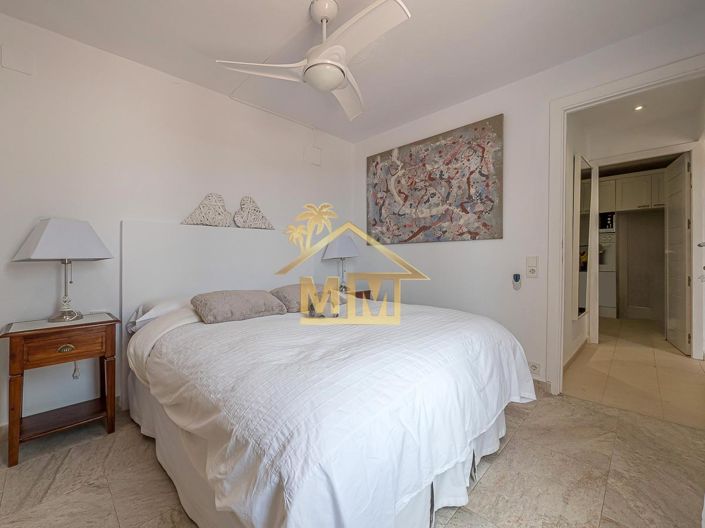 Image No.33-8 Bed Villa for sale