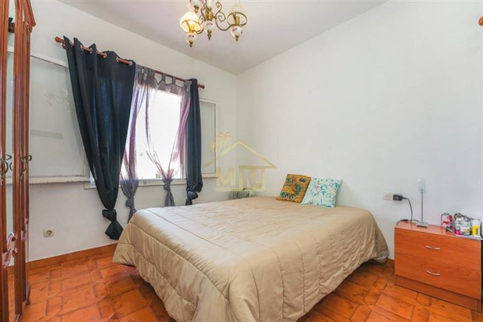 Image No.12-4 Bed Villa for sale