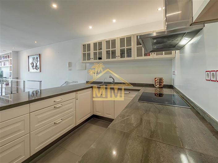 Image No.12-3 Bed House for sale