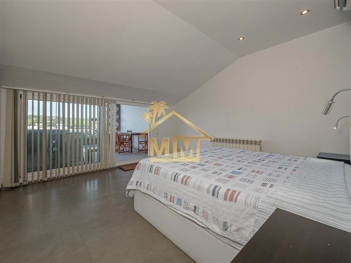Image No.24-3 Bed House for sale