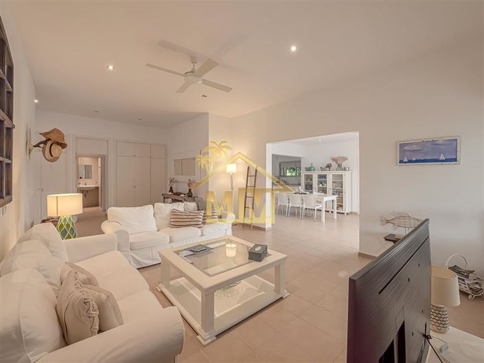 Image No.17-4 Bed Villa for sale