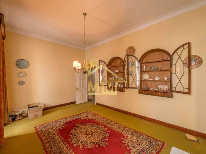 Image No.20-8 Bed House for sale