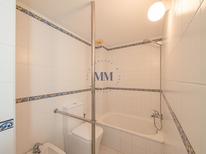 Image No.3-3 Bed Property for sale