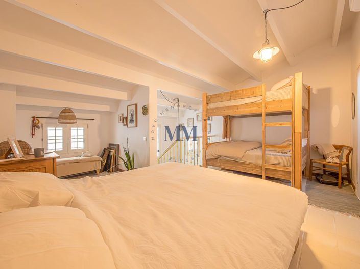 Image No.18-2 Bed House for sale