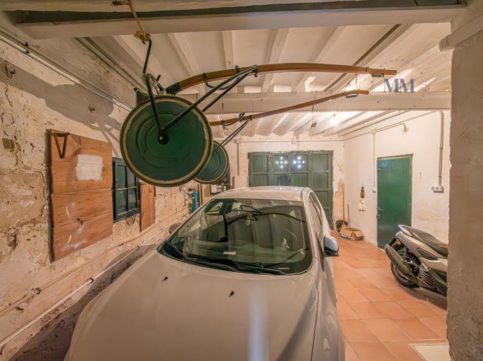 Image No.22-6 Bed House for sale