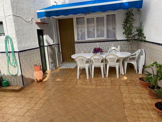 Image No.2-3 Bed Townhouse for sale