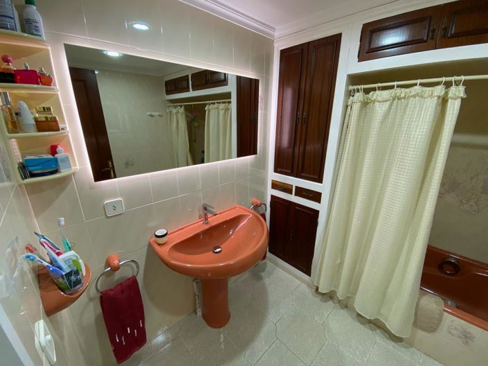 Image No.7-3 Bed Townhouse for sale