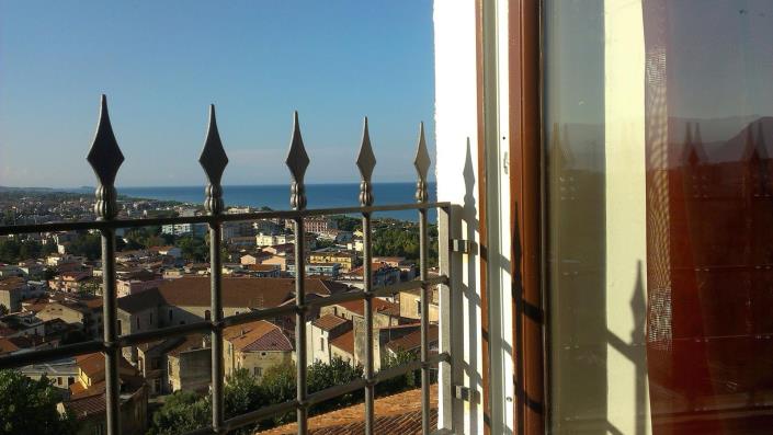 Image No.5-Appartement de 2 chambres à vendre à Cosenza