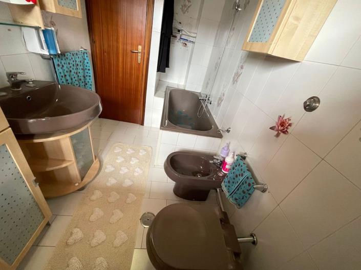 Image No.13-3 Bed Apartment for sale