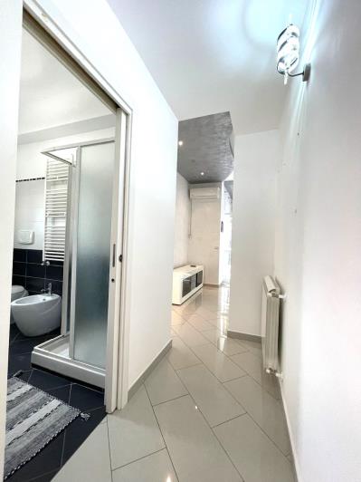 Image No.25-2 Bed Apartment for sale