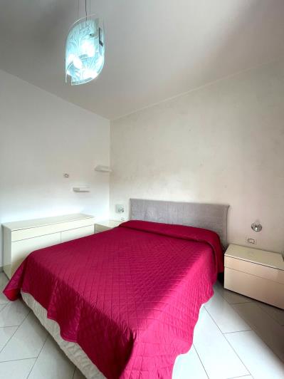 Image No.33-2 Bed Apartment for sale