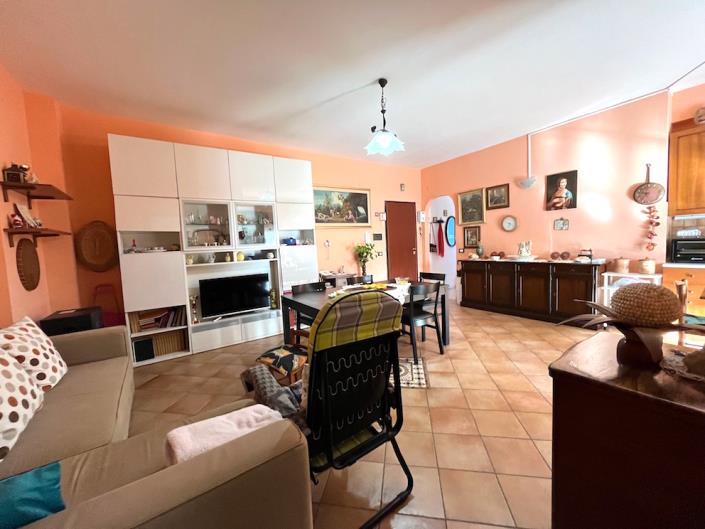 Image No.14-2 Bed Apartment for sale