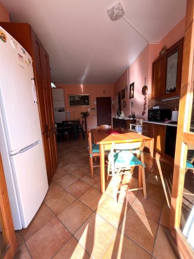 Image No.20-2 Bed Apartment for sale