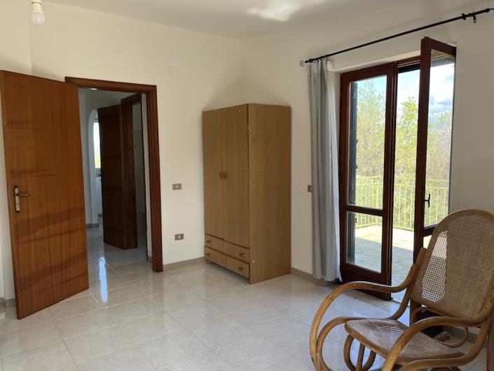 Image No.16-2 Bed Villa / Detached for sale