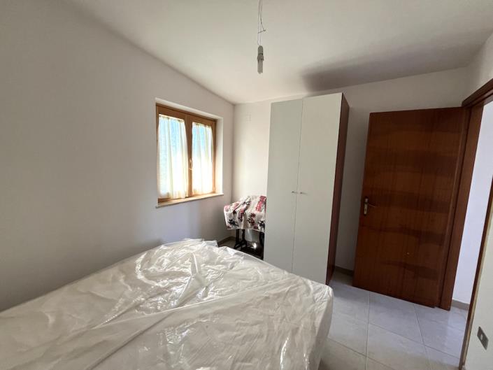 Image No.28-2 Bed Villa / Detached for sale