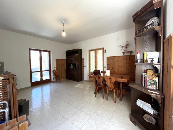 Image No.36-2 Bed Villa / Detached for sale