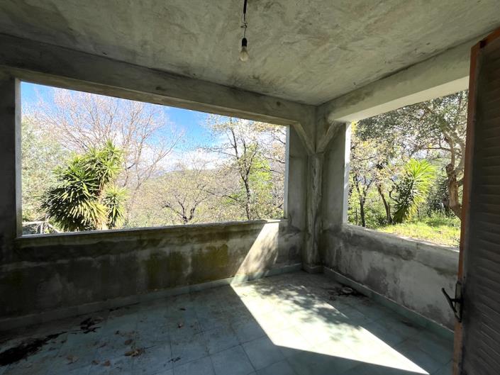 Image No.52-2 Bed Villa / Detached for sale