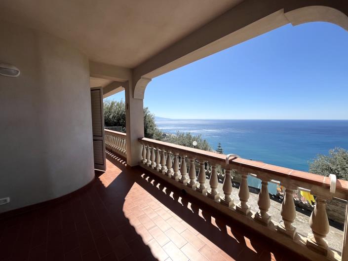 Image No.23-4 Bed Villa for sale