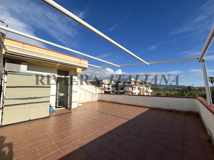 Image No.30-2 Bed Apartment for sale