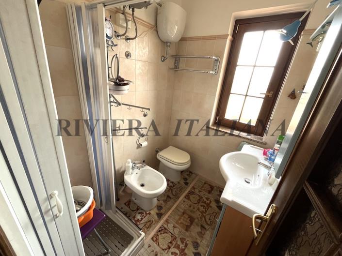 Image No.24-2 Bed Apartment for sale