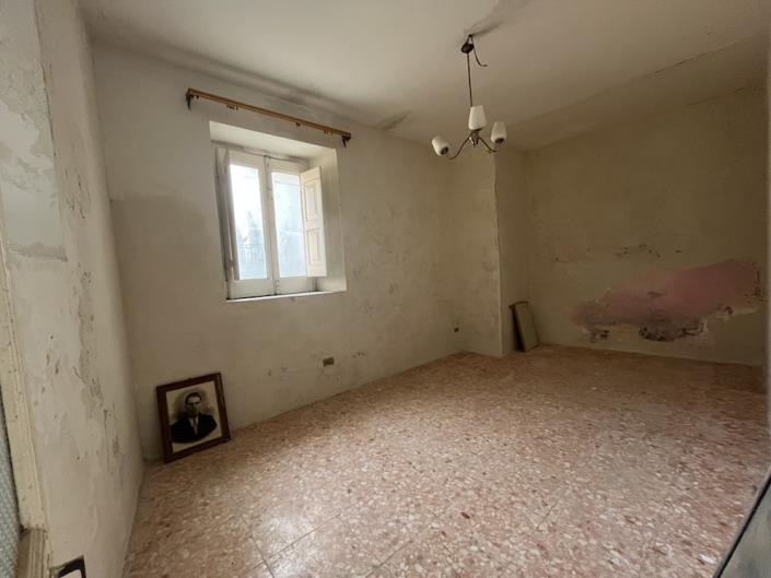 Image No.21-2 Bed Apartment for sale