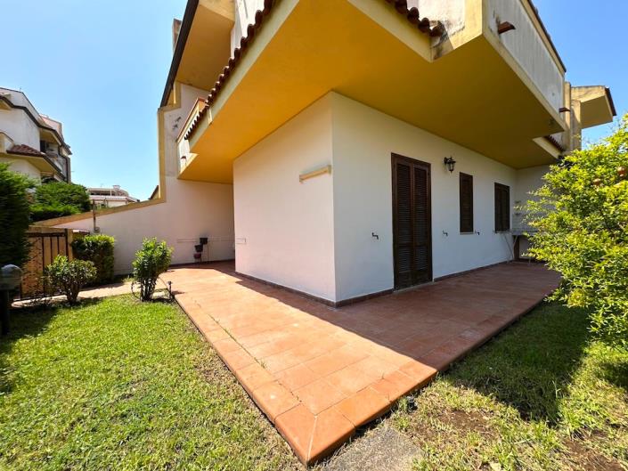 Image No.20-Appartement de 2 chambres à vendre à Scalea