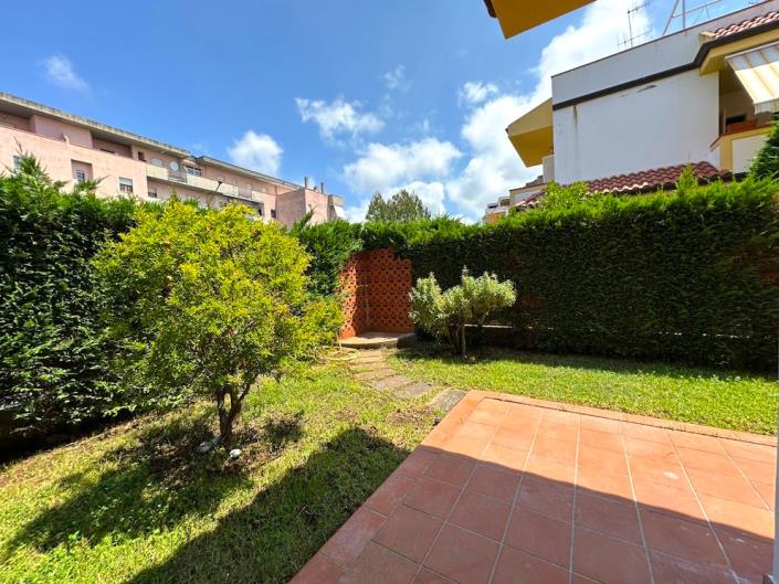 Image No.23-Appartement de 2 chambres à vendre à Scalea