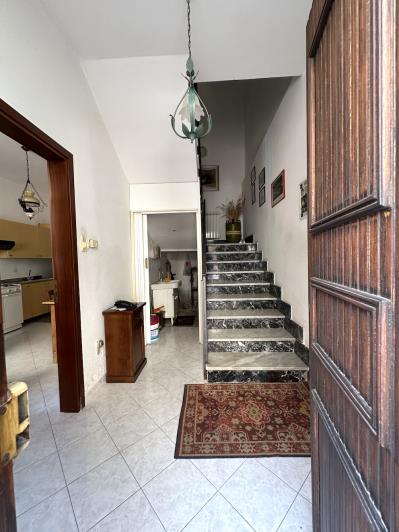 Image No.6-2 Bed House for sale