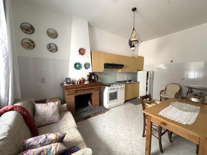 Image No.7-2 Bed House for sale