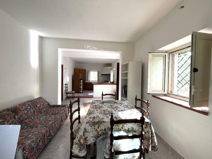 Image No.10-Maison de campagne de 2 chambres à vendre à Papasidero