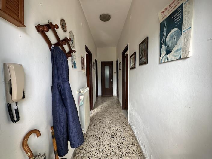 Image No.4-Maison de campagne de 2 chambres à vendre à Papasidero