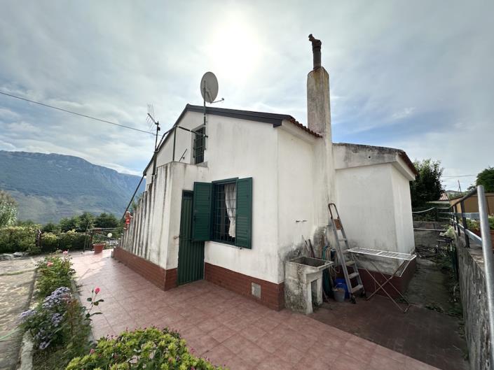 Image No.18-Maison de campagne de 2 chambres à vendre à Papasidero