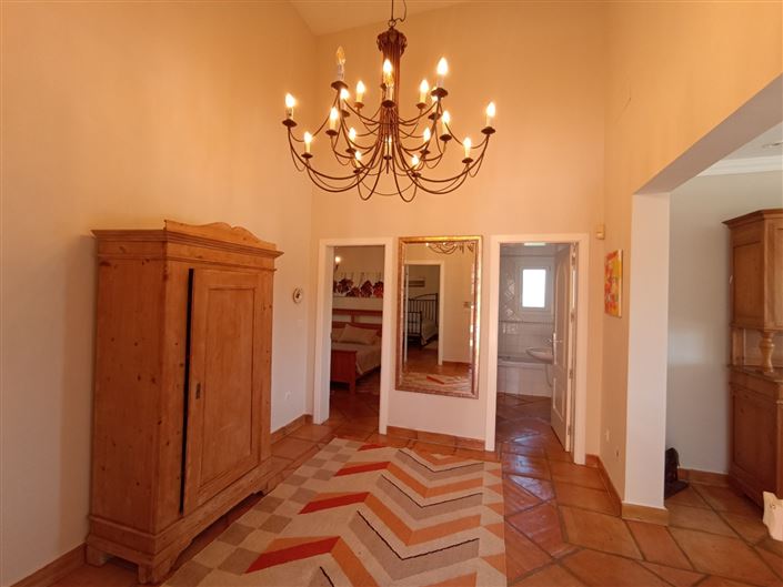 Image No.12-4 Bed Villa for sale