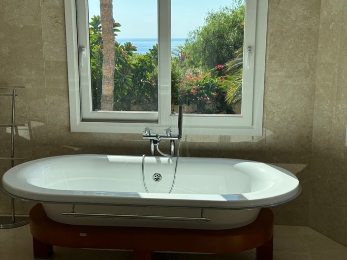 Image No.28-4 Bed Villa for sale