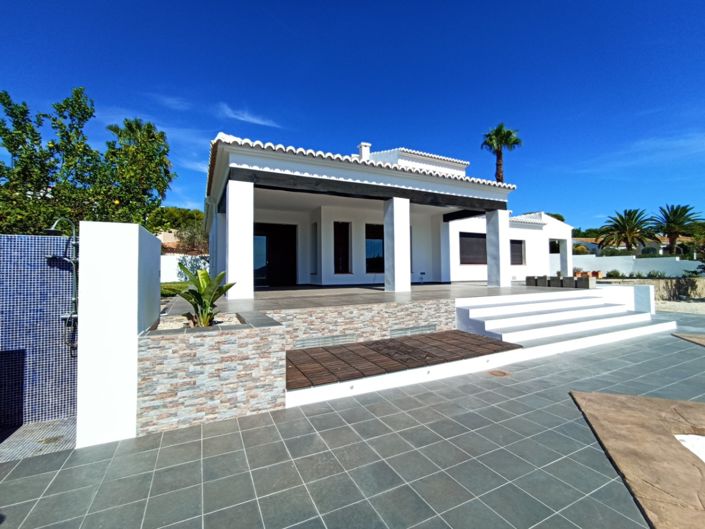 Image No.3-3 Bed Villa for sale